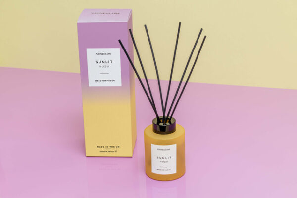 Sunlit-Yuzu-Sol-Collection-Lifestyle-32__51068-1.jpg Sol - Sunlit Yuzu - Scented Reed Diffuser 130ml - Yellow Glass